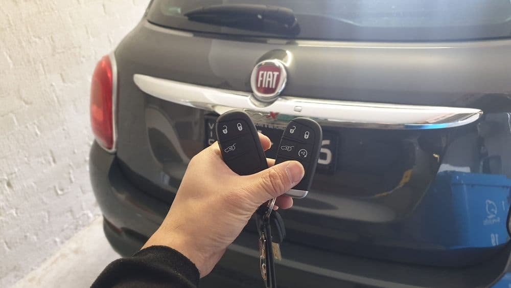 Fiat 500X Smart/Proximity car key - Image 1