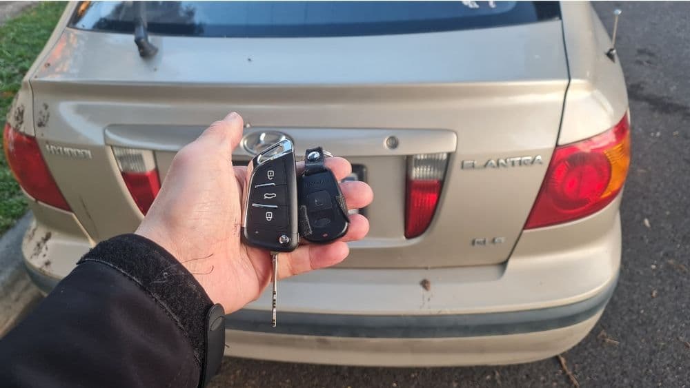 Hyundai Elantra Remote Key car key - Image 1